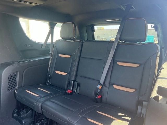 2023 GMC Yukon XL AT4