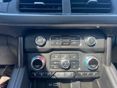 2023 GMC Yukon XL AT4