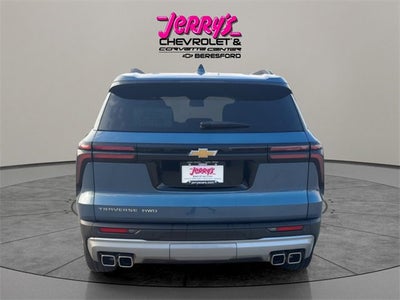 2025 Chevrolet Traverse LT