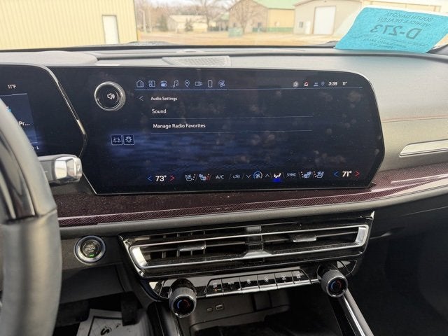 2025 Chevrolet Traverse RS