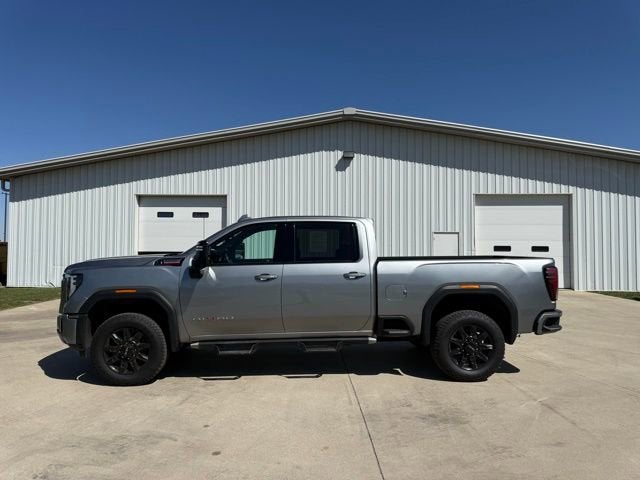 2025 GMC Sierra 2500 HD AT4