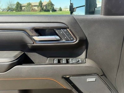 2025 GMC Sierra 2500 HD AT4