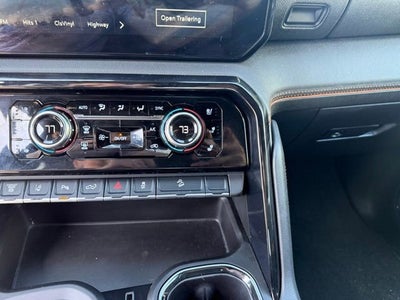 2025 GMC Sierra 2500 HD AT4