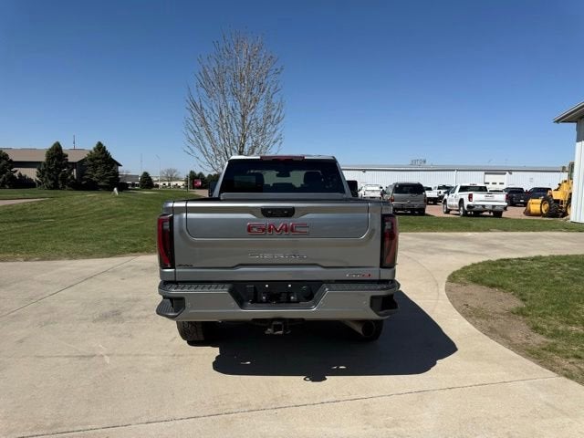 2025 GMC Sierra 2500 HD AT4