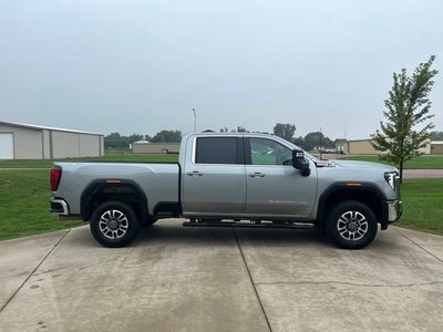 2025 GMC Sierra 3500 HD SLE