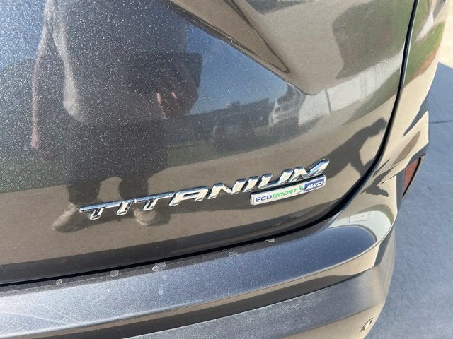 2020 Ford Edge Titanium