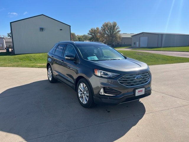 2020 Ford Edge Titanium