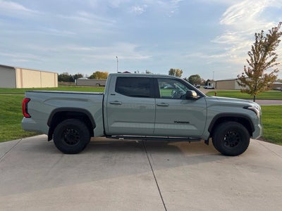 2024 Toyota Tundra 4WD SR5