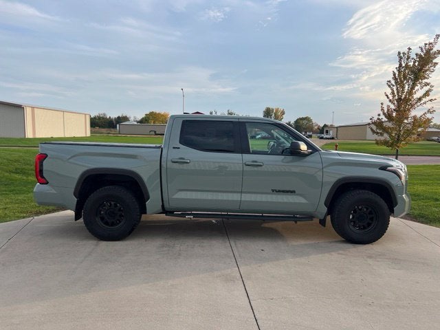 2024 Toyota Tundra 4WD SR5