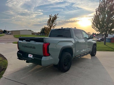 2024 Toyota Tundra 4WD SR5
