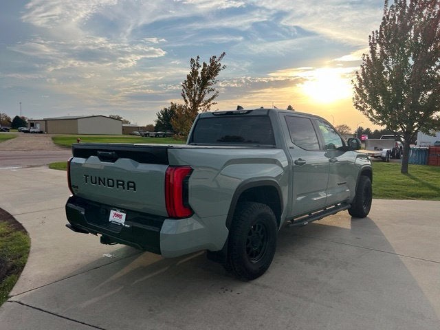 2024 Toyota Tundra 4WD SR5