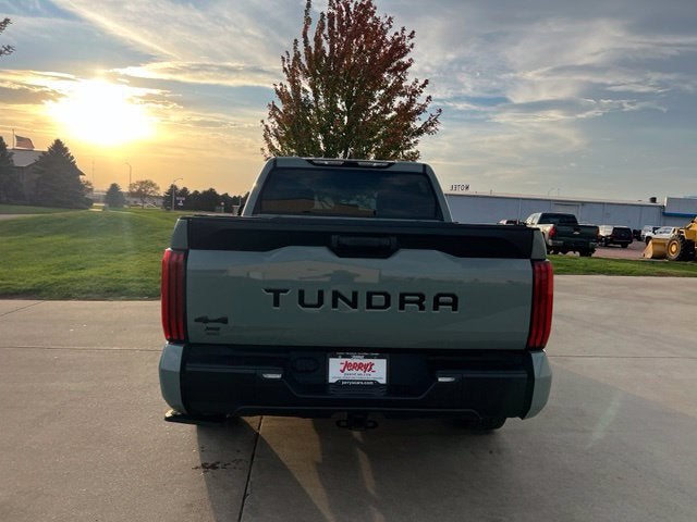 2024 Toyota Tundra 4WD SR5