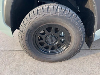 2024 Toyota Tundra 4WD SR5