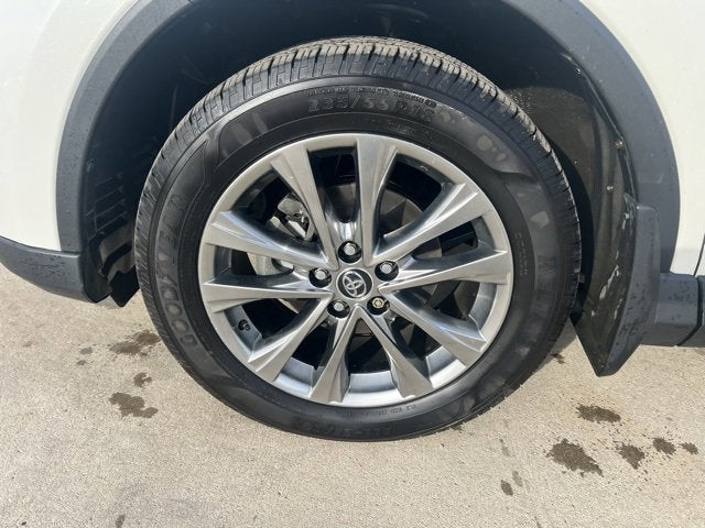 2017 Toyota RAV4 Limited