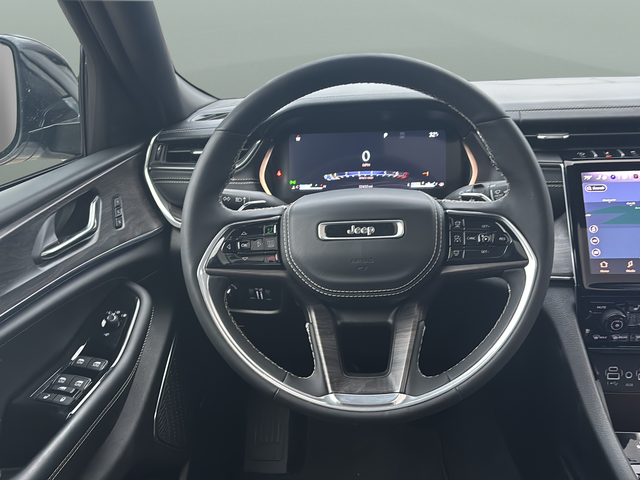 2024 Jeep Grand Cherokee Overland