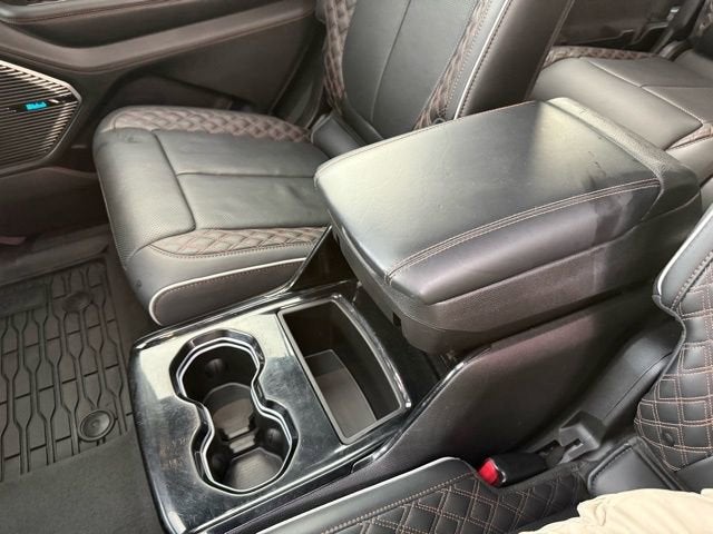 2023 Jeep Grand Cherokee L Summit