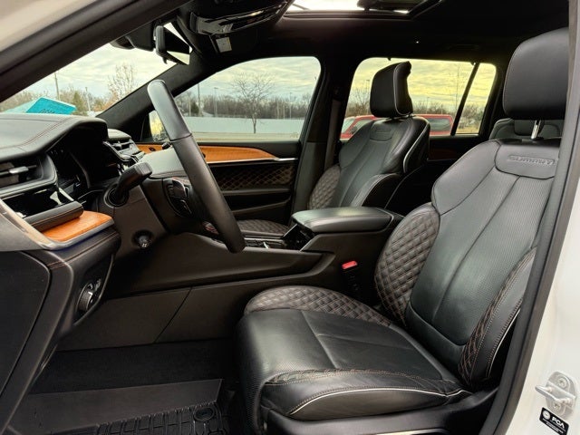 2023 Jeep Grand Cherokee L Summit