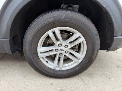 2023 Ford Explorer XLT 202A