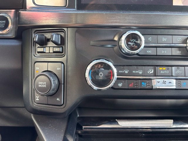 2023 Ford F-350SD Lariat