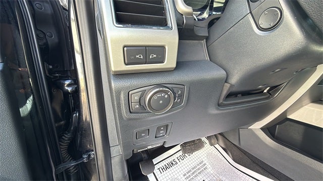 2022 Ford F-350SD Lariat