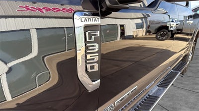 2022 Ford F-350SD Lariat