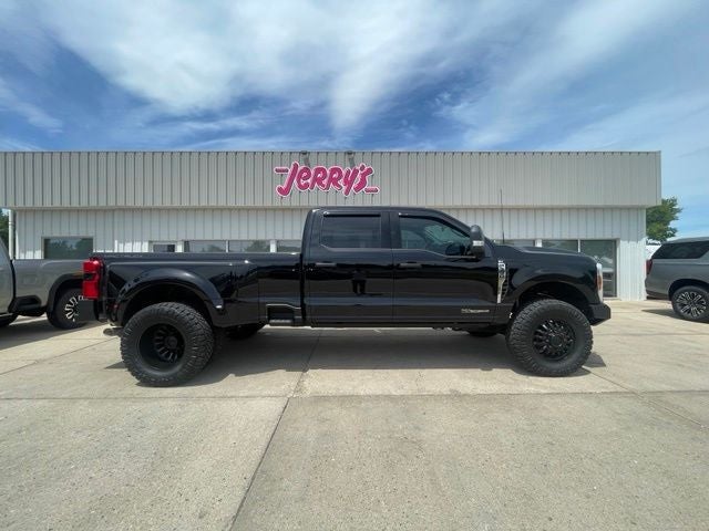2024 Ford F-350SD XLT DRW