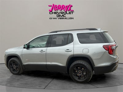 2023 GMC Acadia AT4