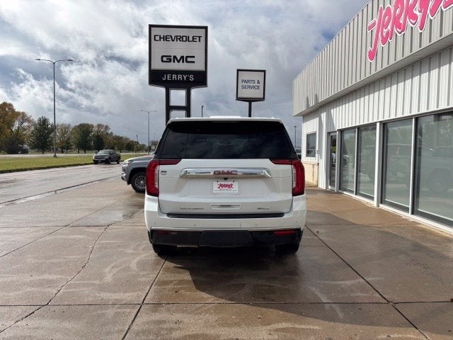 2022 GMC Yukon XL SLT