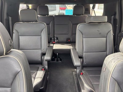 2022 GMC Yukon XL SLT