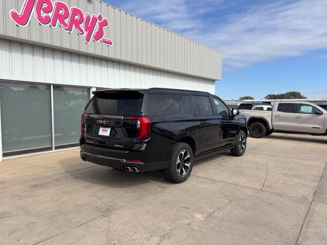 2025 GMC Yukon XL AT4