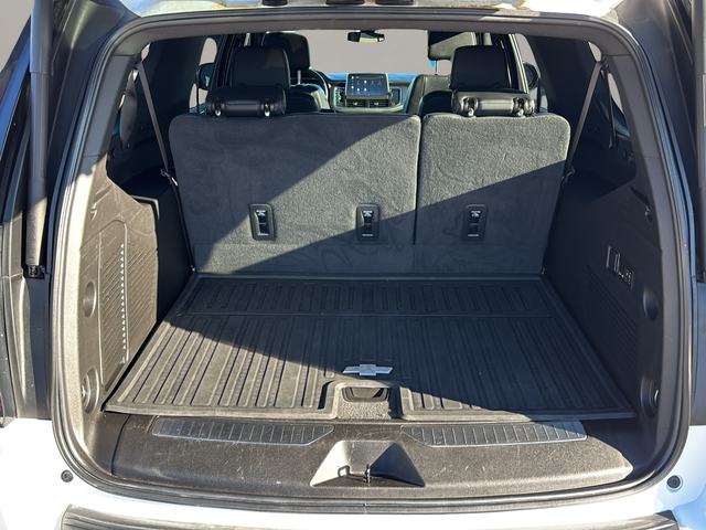 2022 Chevrolet Suburban RST