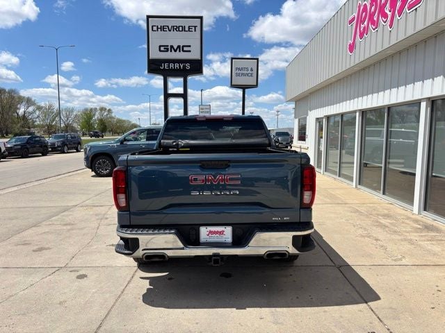 2024 GMC Sierra 1500 SLE