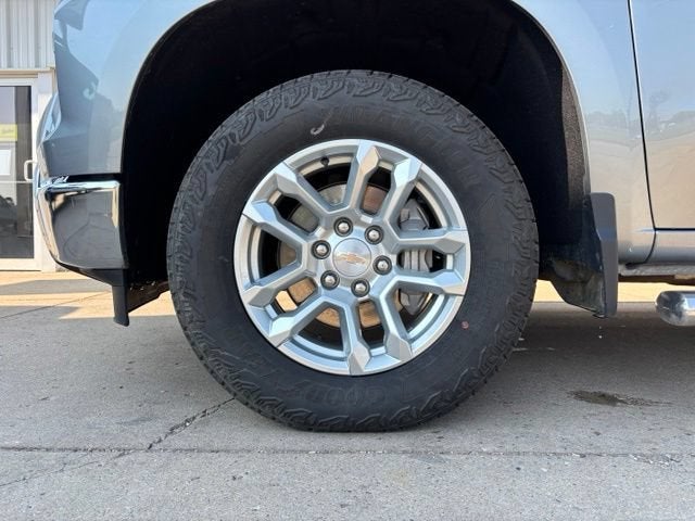 2023 Chevrolet Silverado 1500 LT LT1