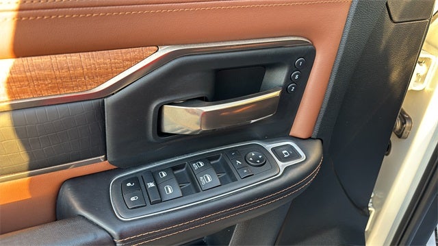 2022 RAM 2500 Longhorn 8' Box