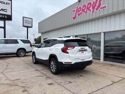 2024 GMC Terrain SLT