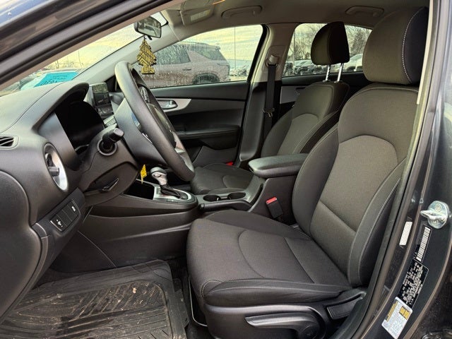 2023 Kia Forte LX