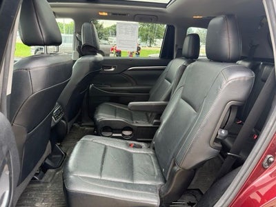 2016 Toyota Highlander Limited Platinum V6